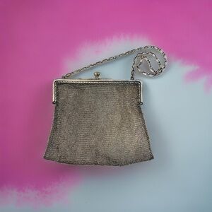 Antique Mesh Purse with chain 1: L. Finlayson 800 Silver A1
